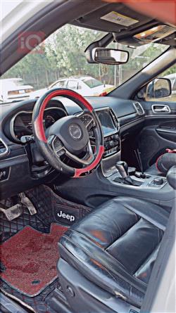 جيب جراند شيروكي